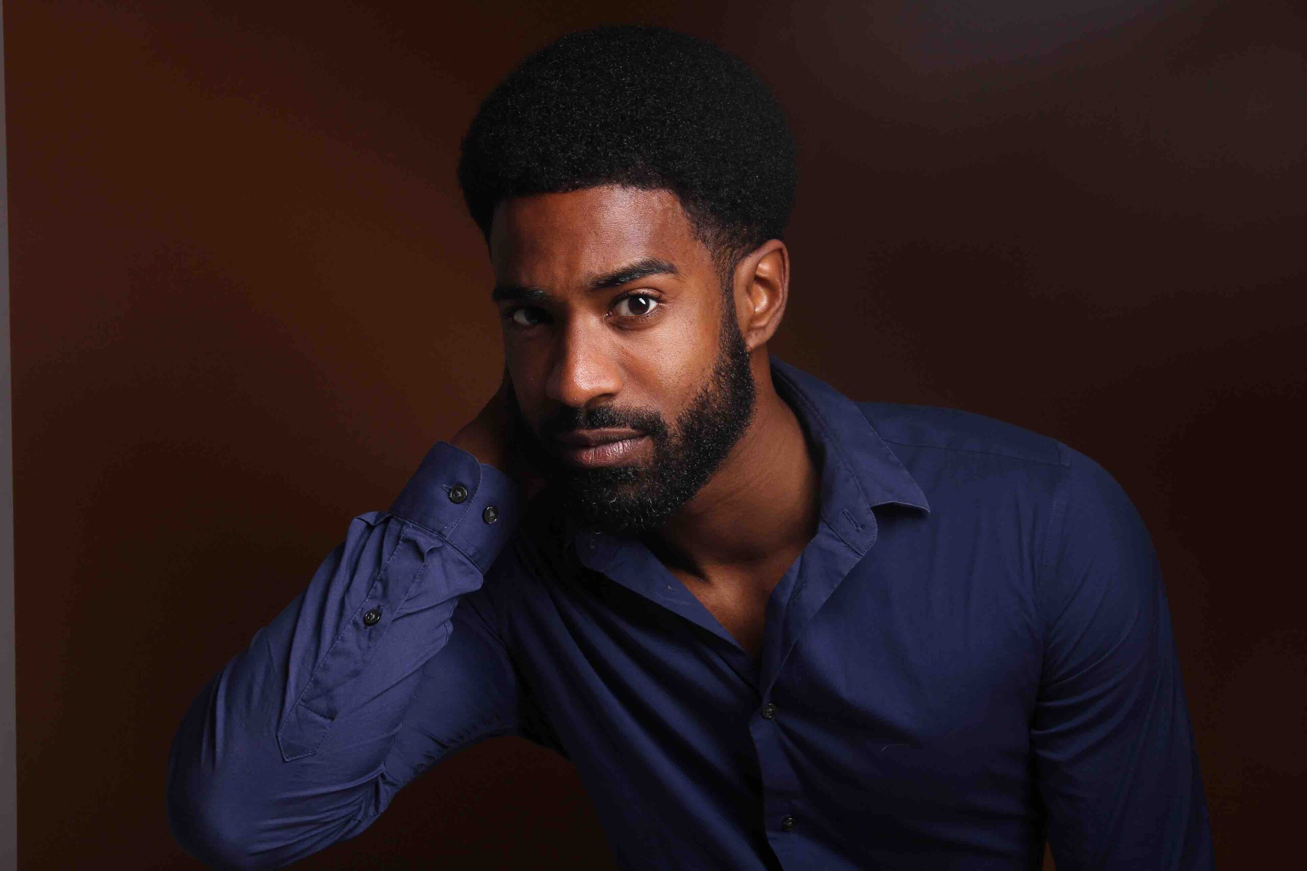 fade textured scaled